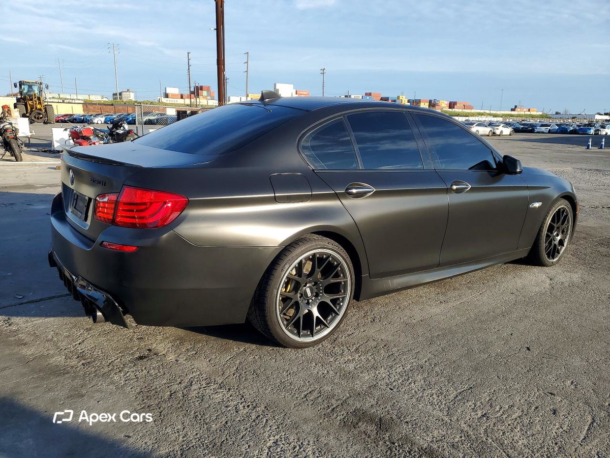 BMW Series 5 2012