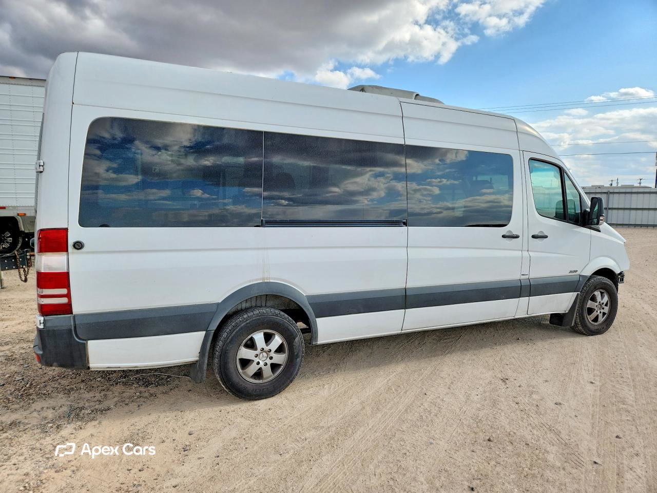 Mercedes-Benz Sprinter 2013
