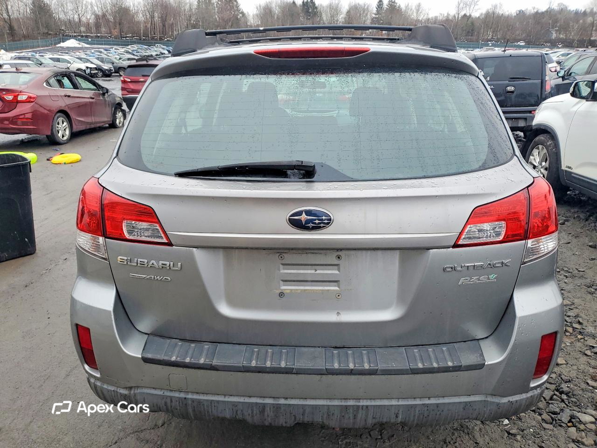 Subaru Outback 2011
