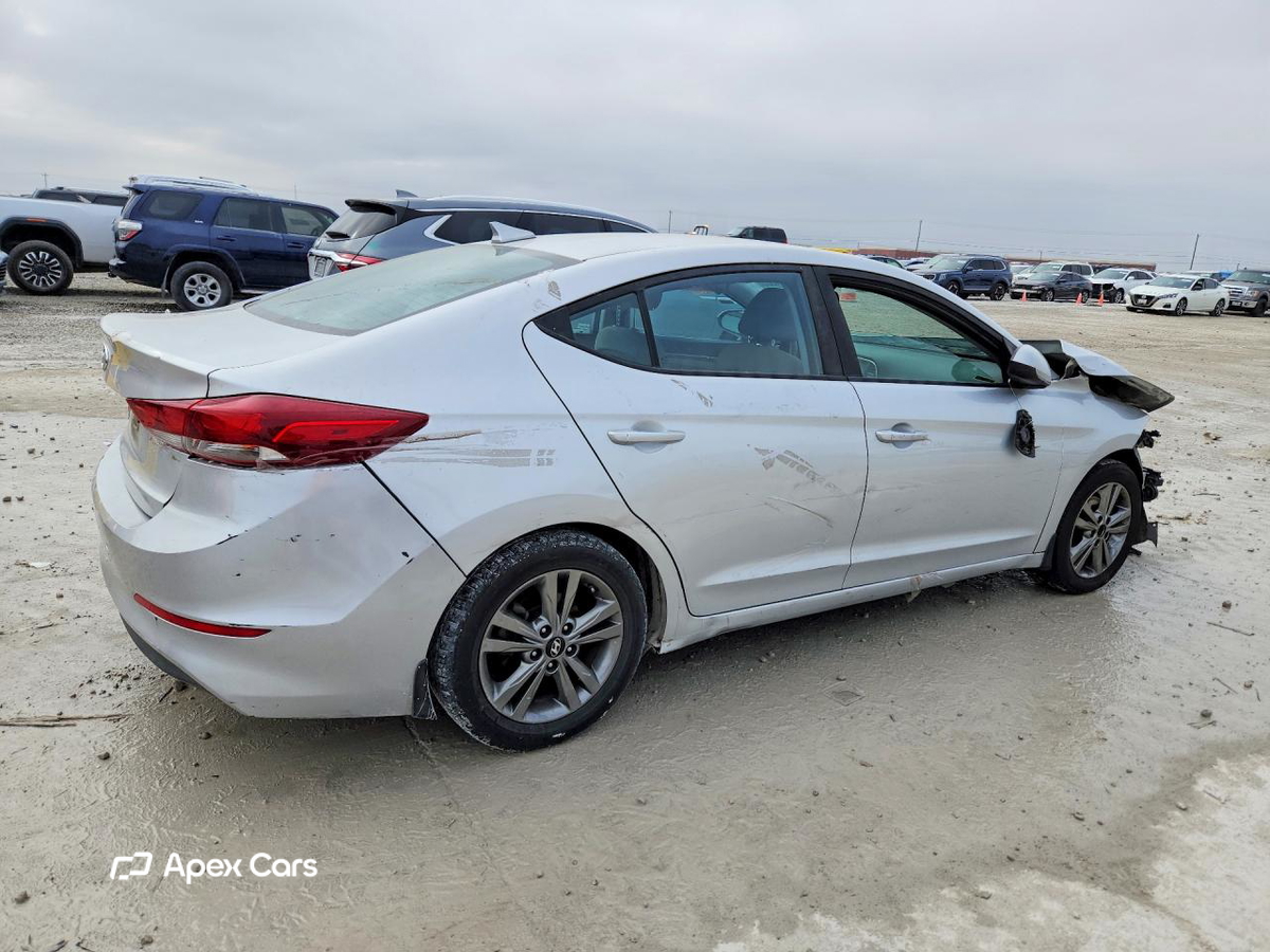 Hyundai Elantra 2018