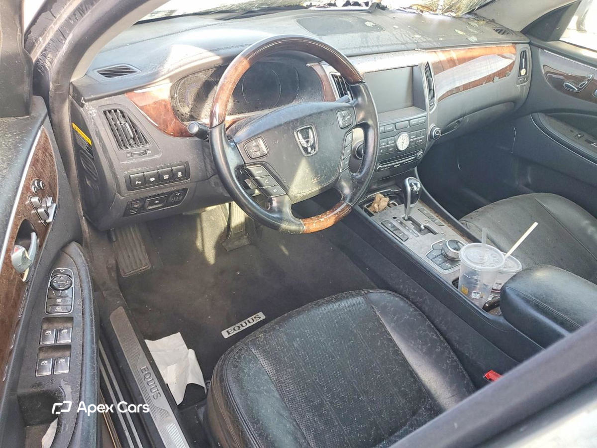 Hyundai Equus 2012