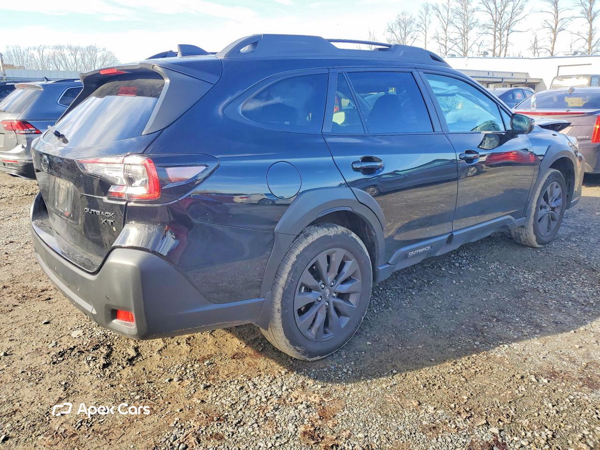 Subaru Outback 2025