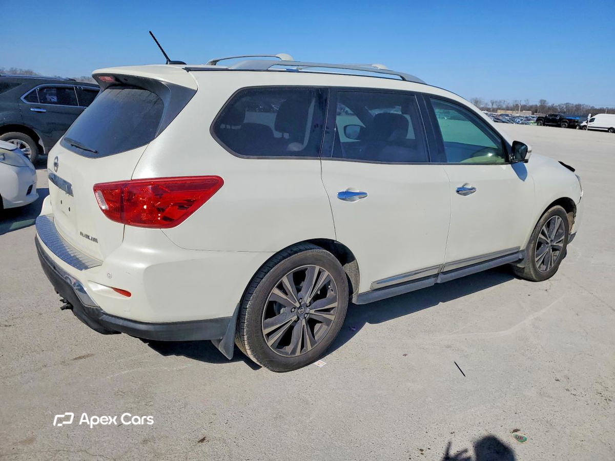 Nissan Pathfinder 2017