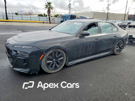 BMW Series 7 2023 - Image 1 of 13
