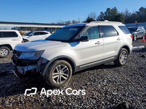 Ford Explorer 2016 - Image 1 of 14