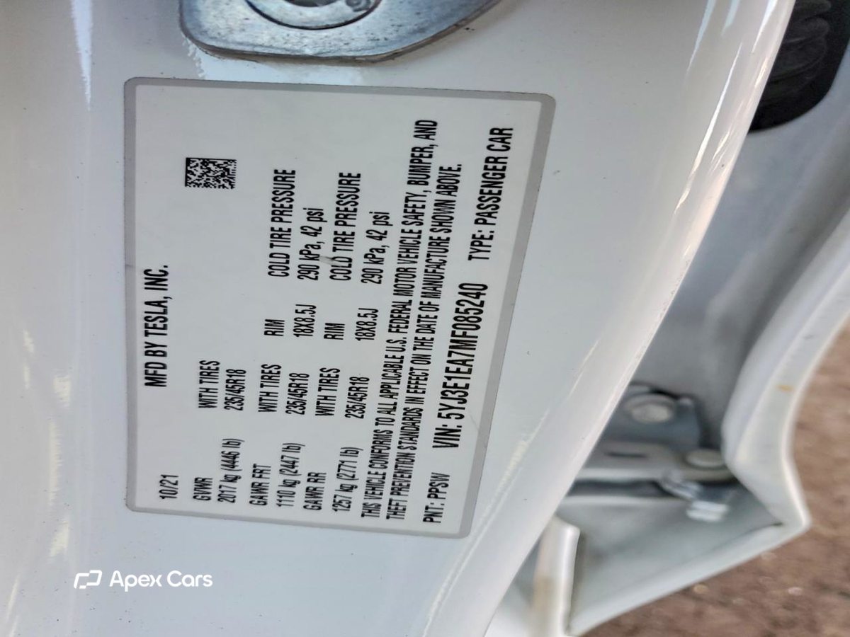 Tesla Model 3 2021