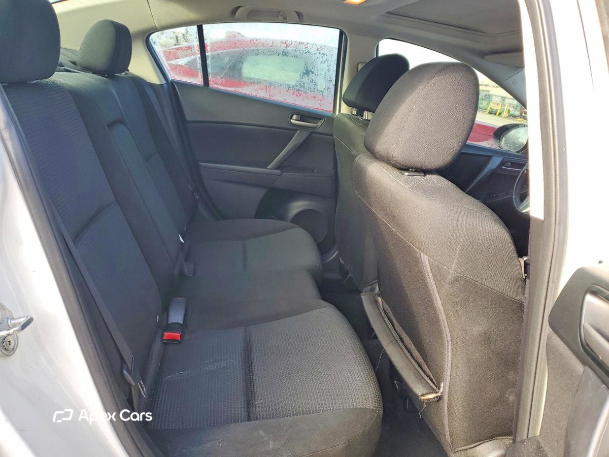 Mazda 3 2012