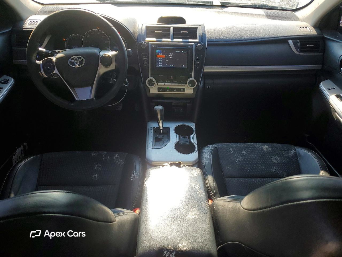 Toyota Camry 2012