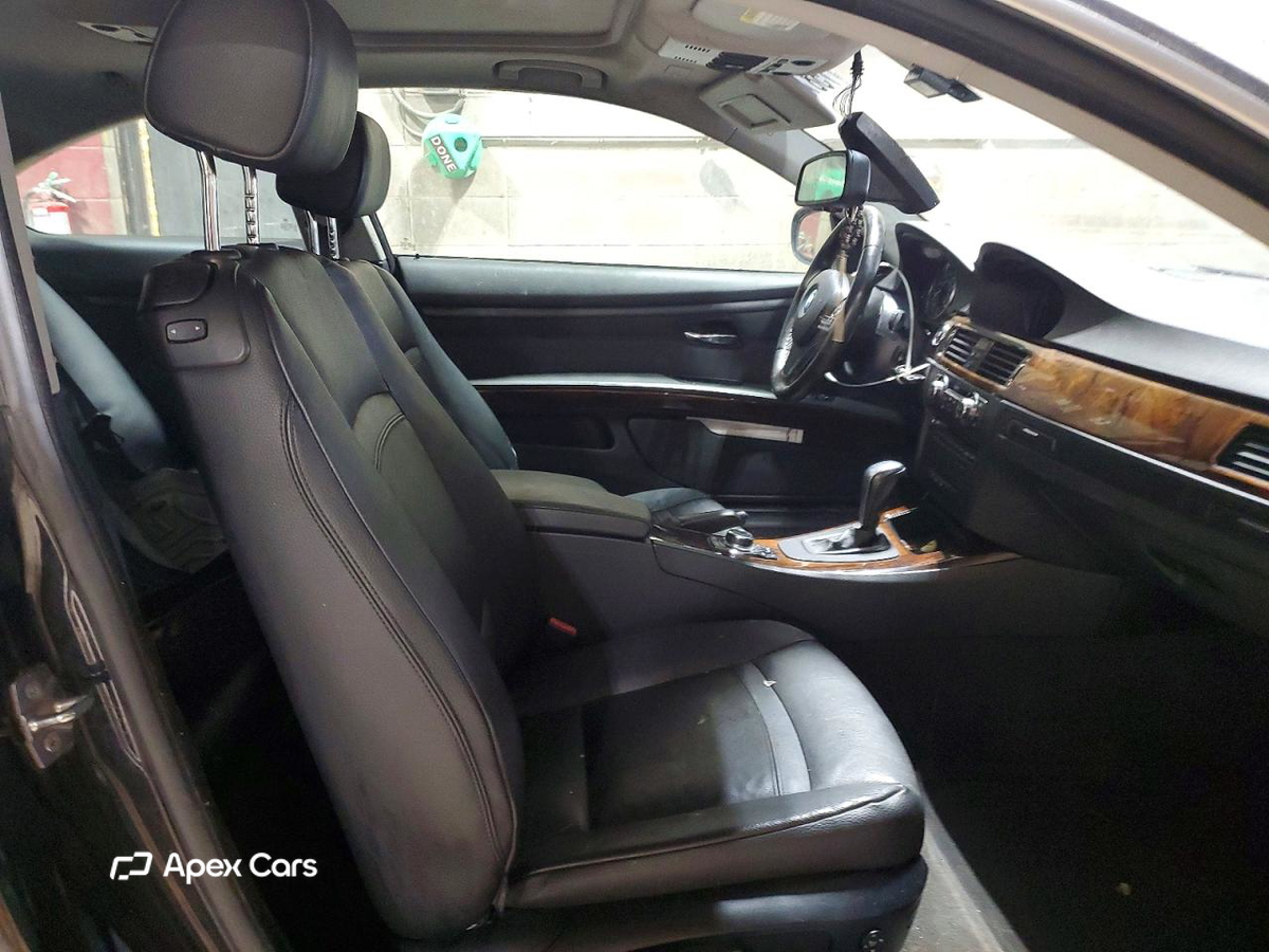 BMW Series 3 2011