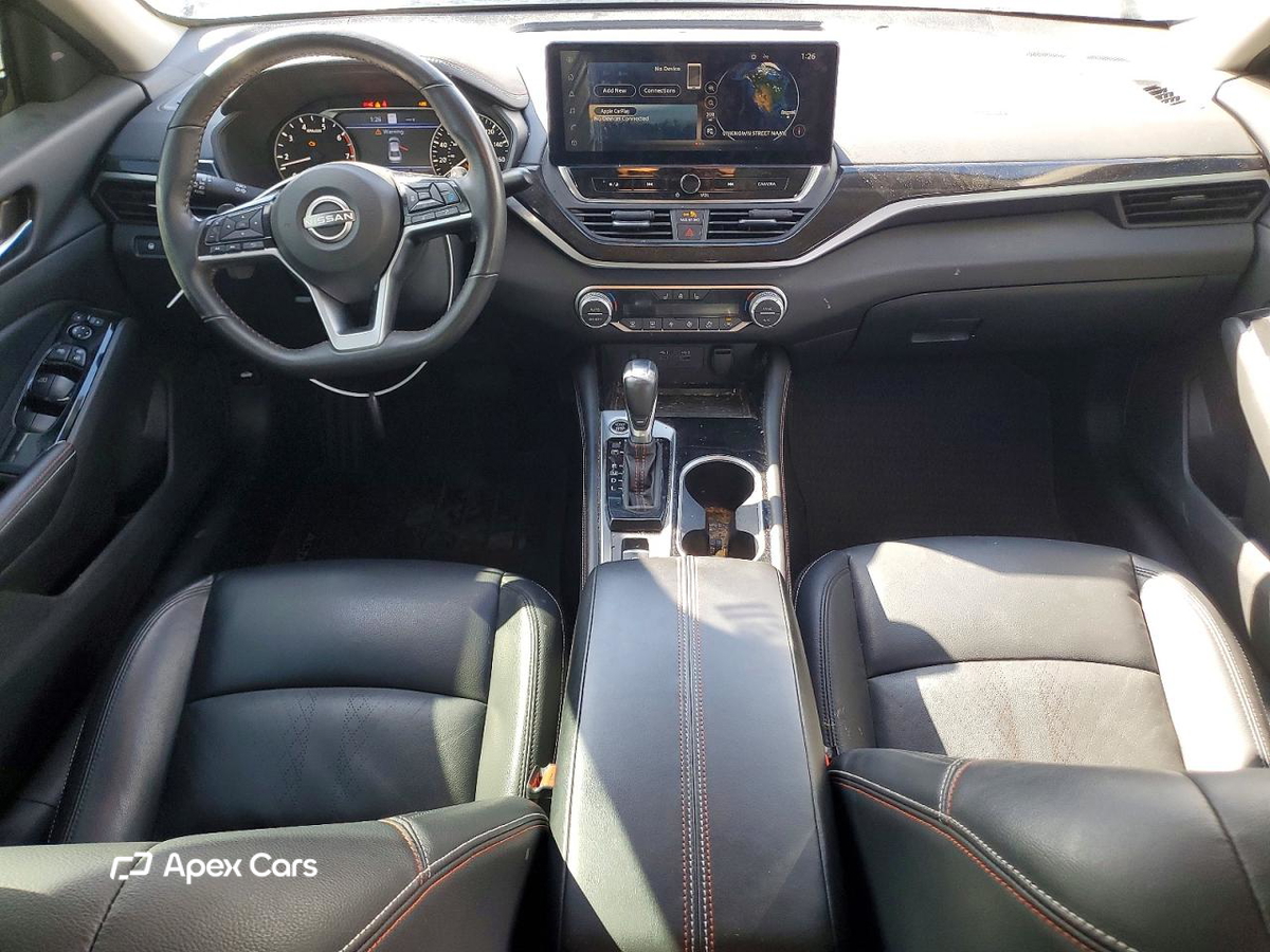 Nissan Altima 2024