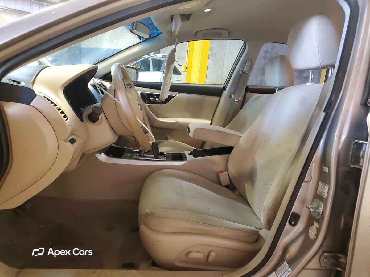 Nissan Altima 2014