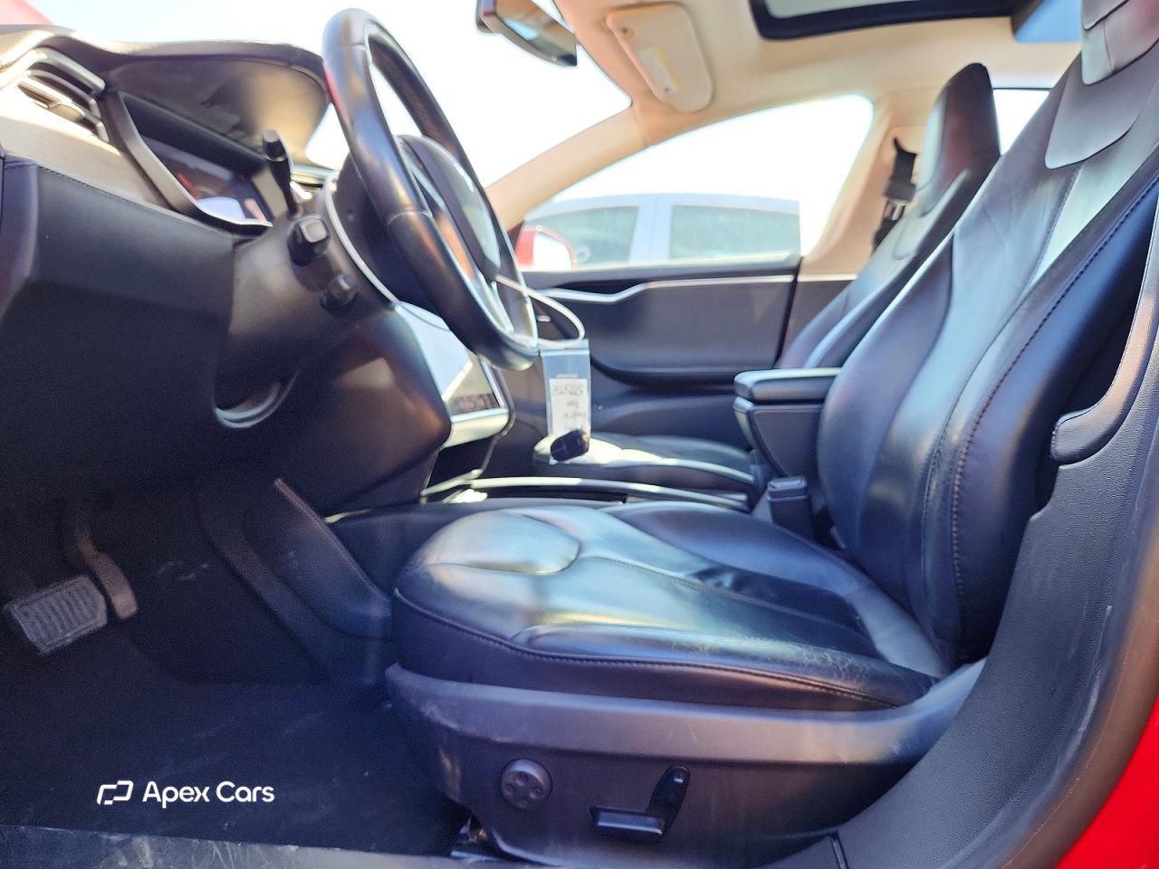 Tesla Model S 2014