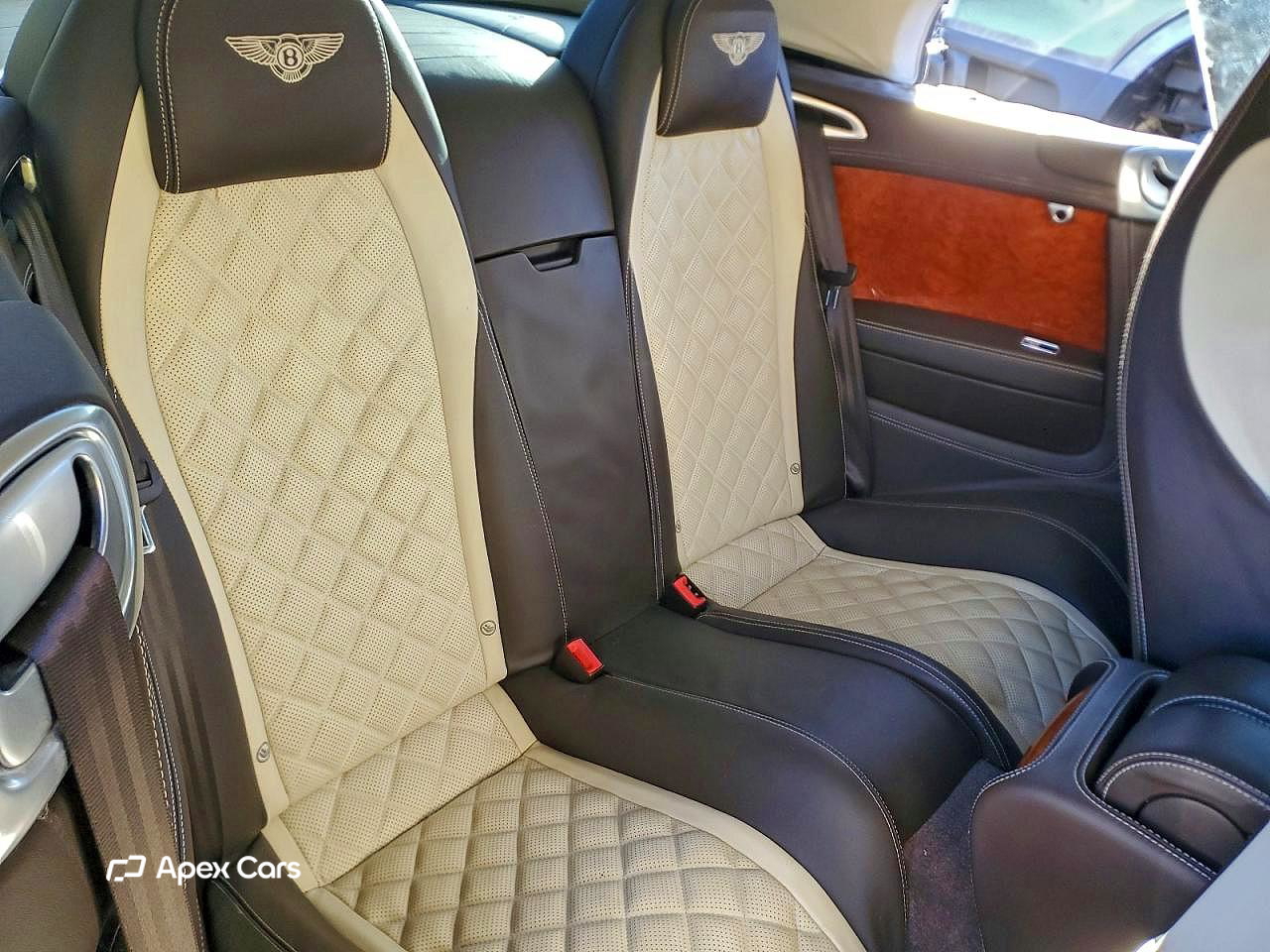 Bentley Continental 2016