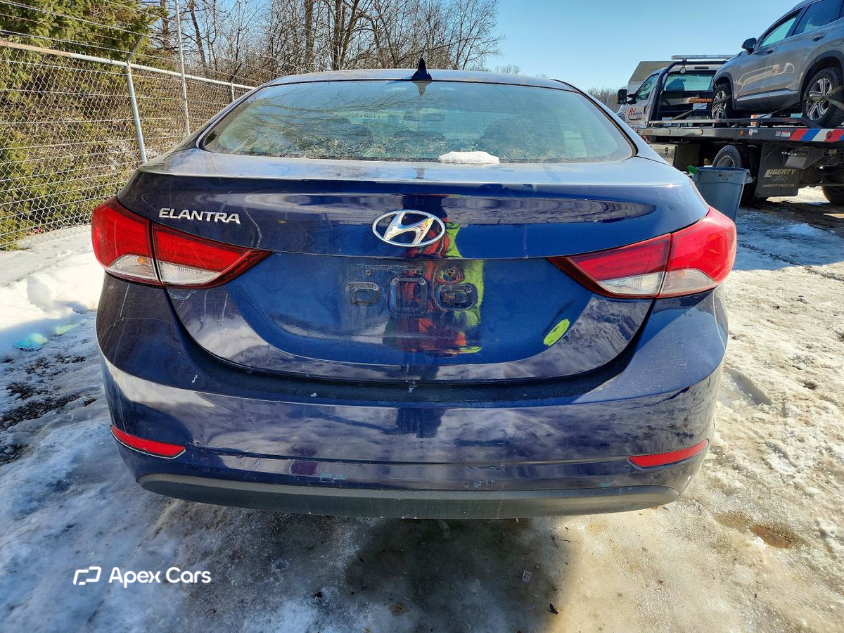 Hyundai Elantra 2014