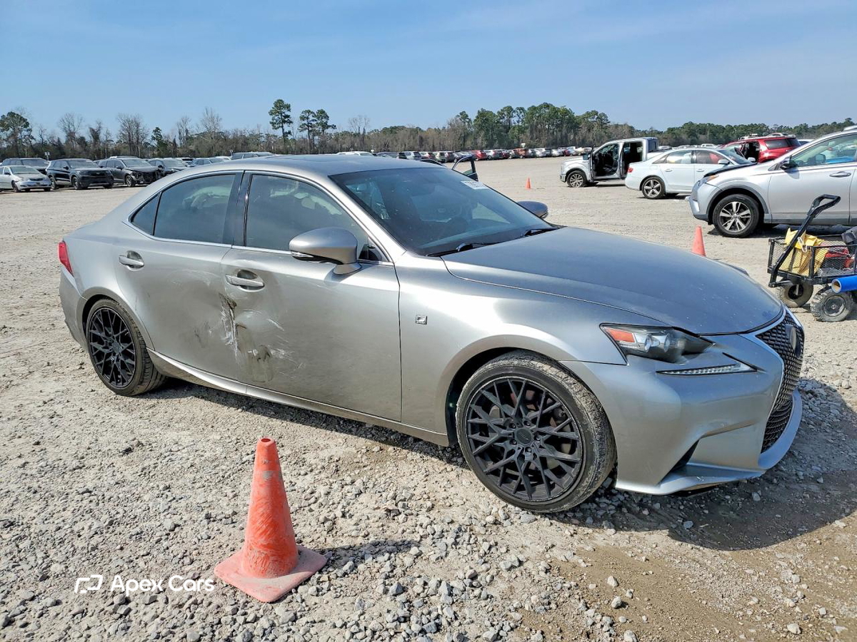 Lexus IS 2016