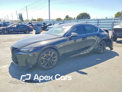 Lexus IS 2025 - Image 1 of 12