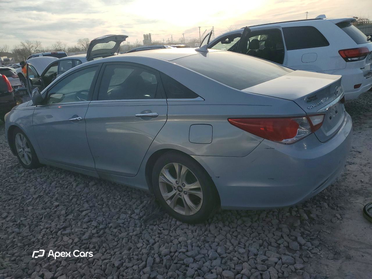 Hyundai Sonata 2011