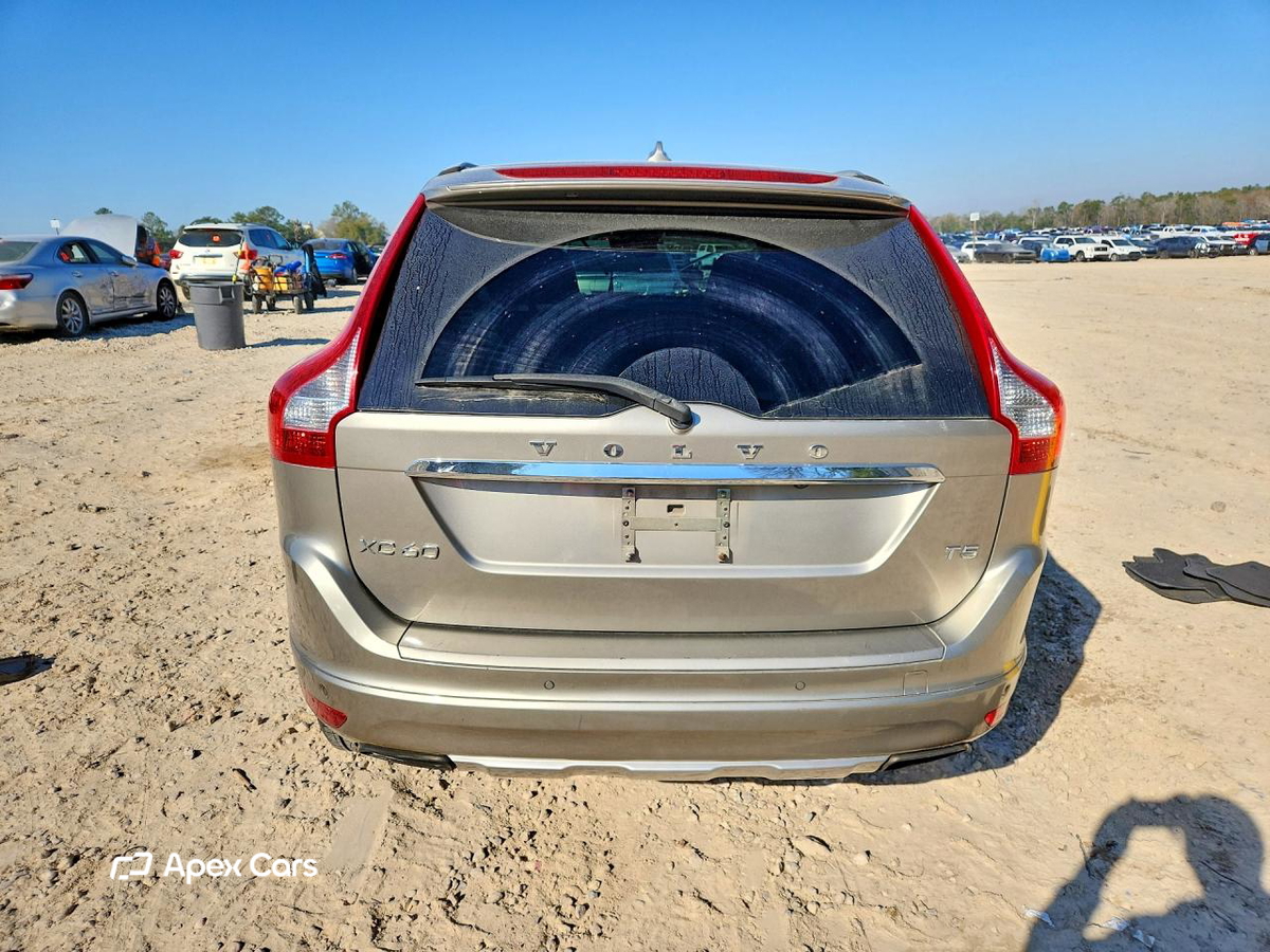 Volvo XC60 2015