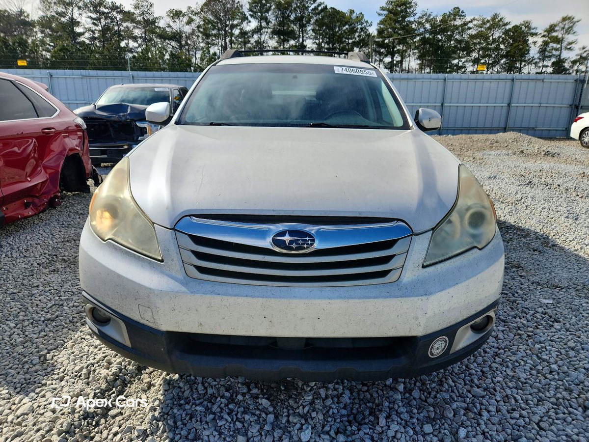 Subaru Outback 2010