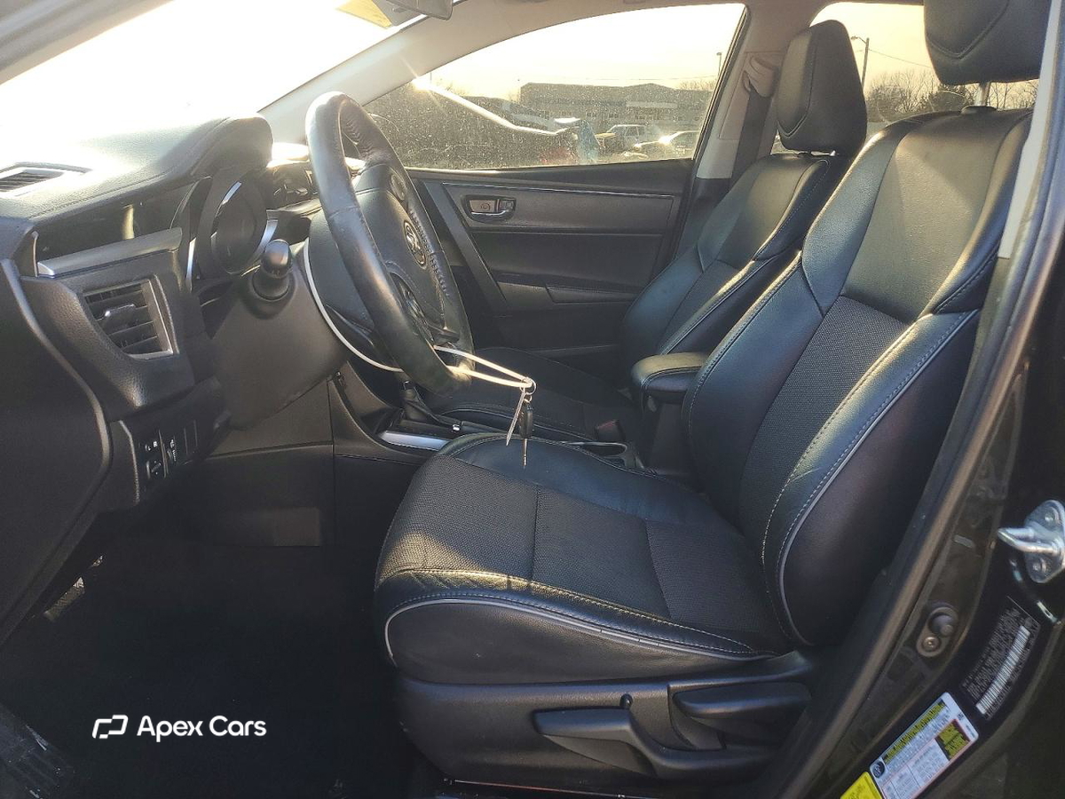 Toyota Corolla 2015