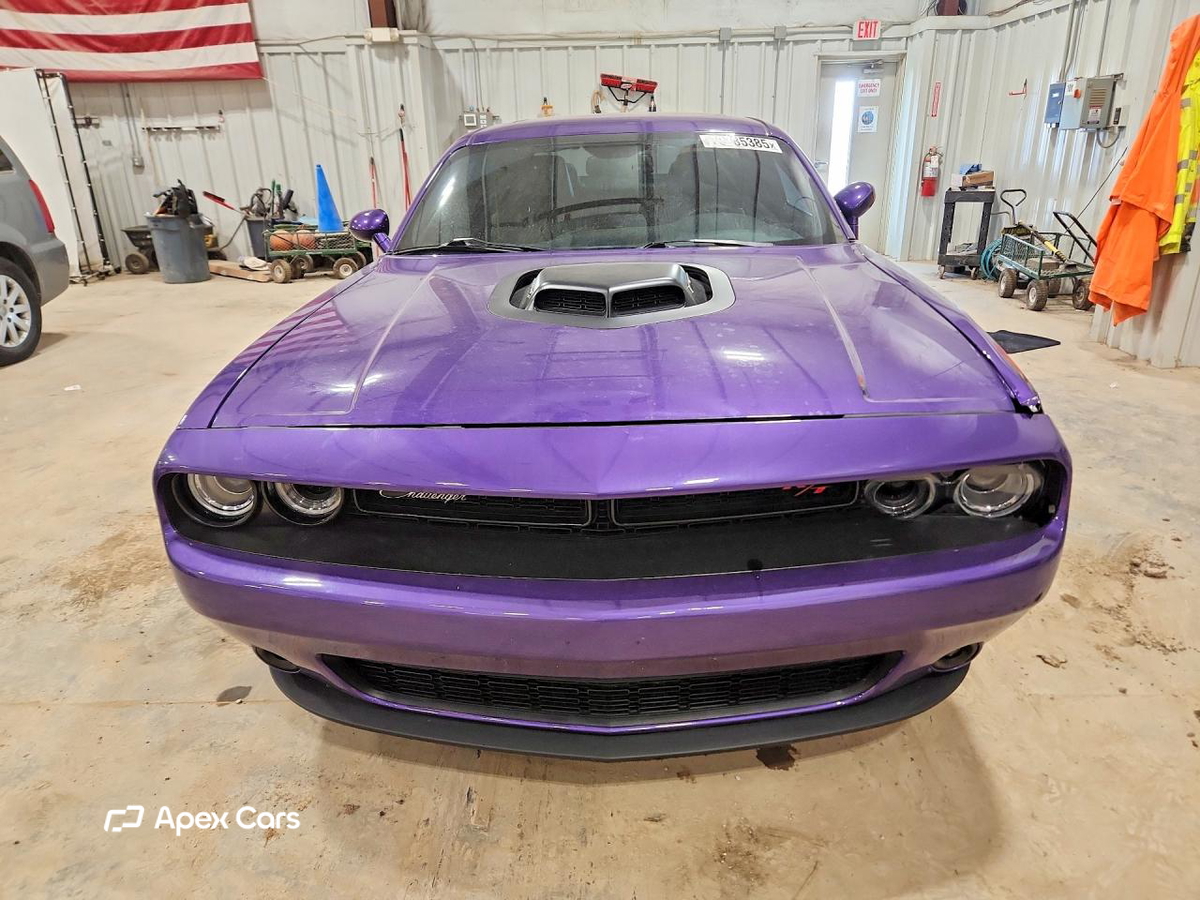 Dodge Challenger 2016