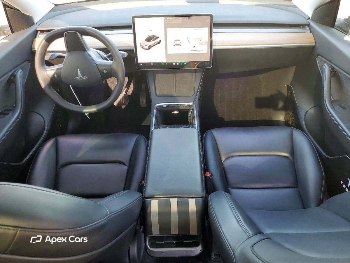 Tesla Model Y 2021