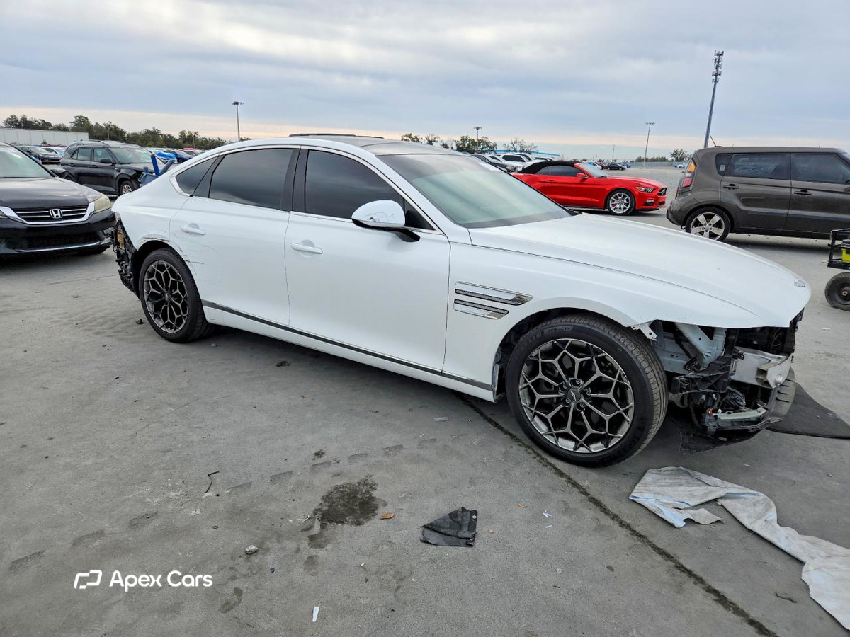 Genesis G80 2021