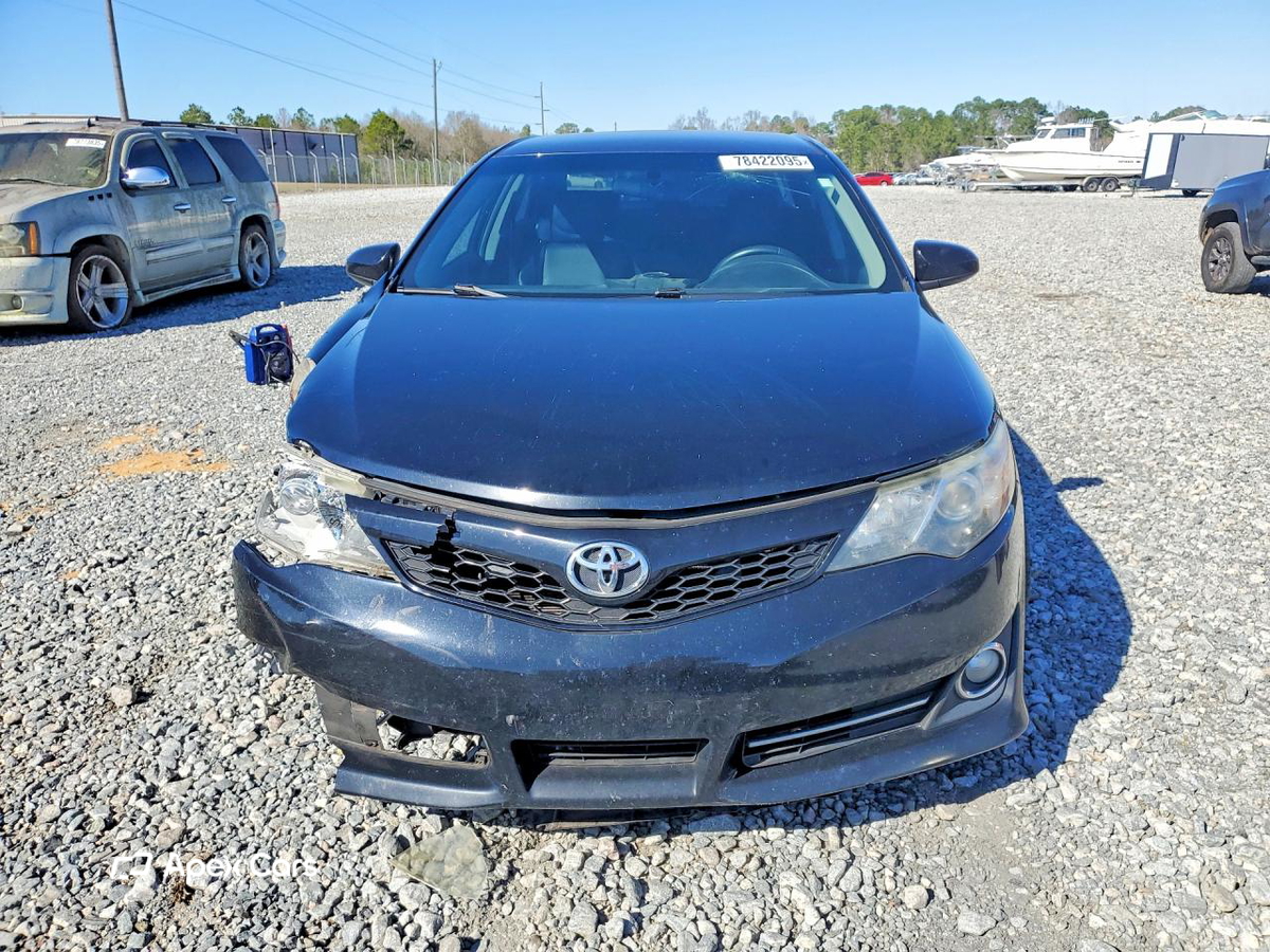 Toyota Camry 2012