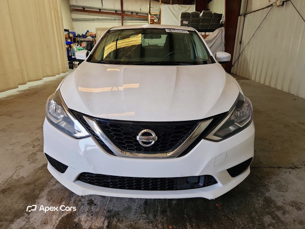Nissan Sentra 2018