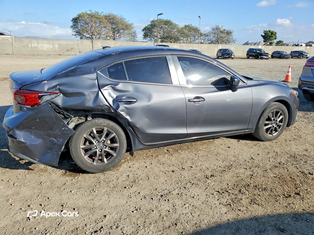 Mazda 3 2016