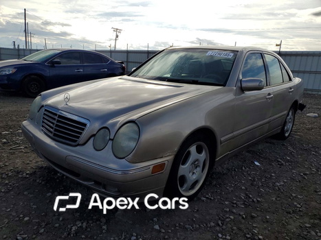 Mercedes-Benz E-klasse 2001 - Image 1 of 11
