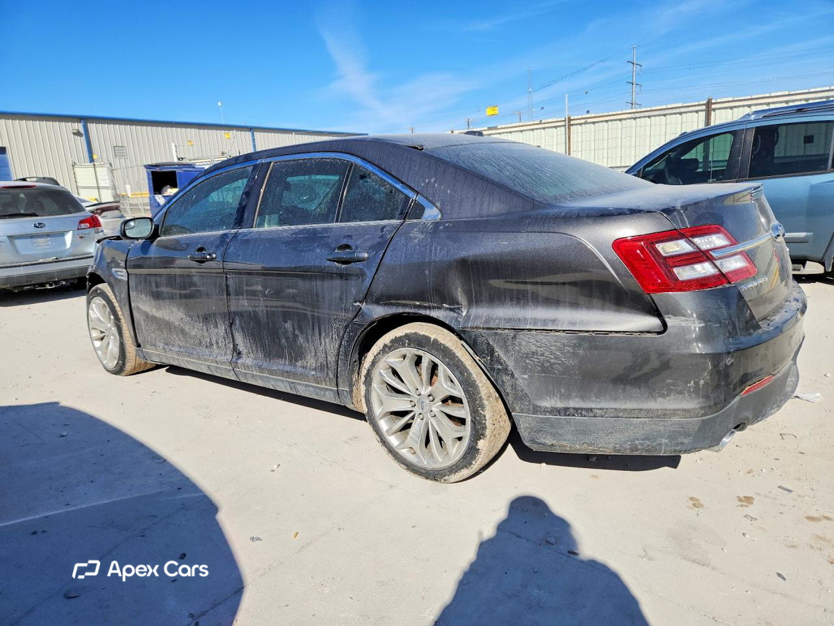 Ford Taurus 2015