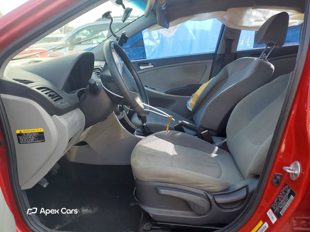 Hyundai Accent 2014