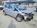 Nissan Versa 2016