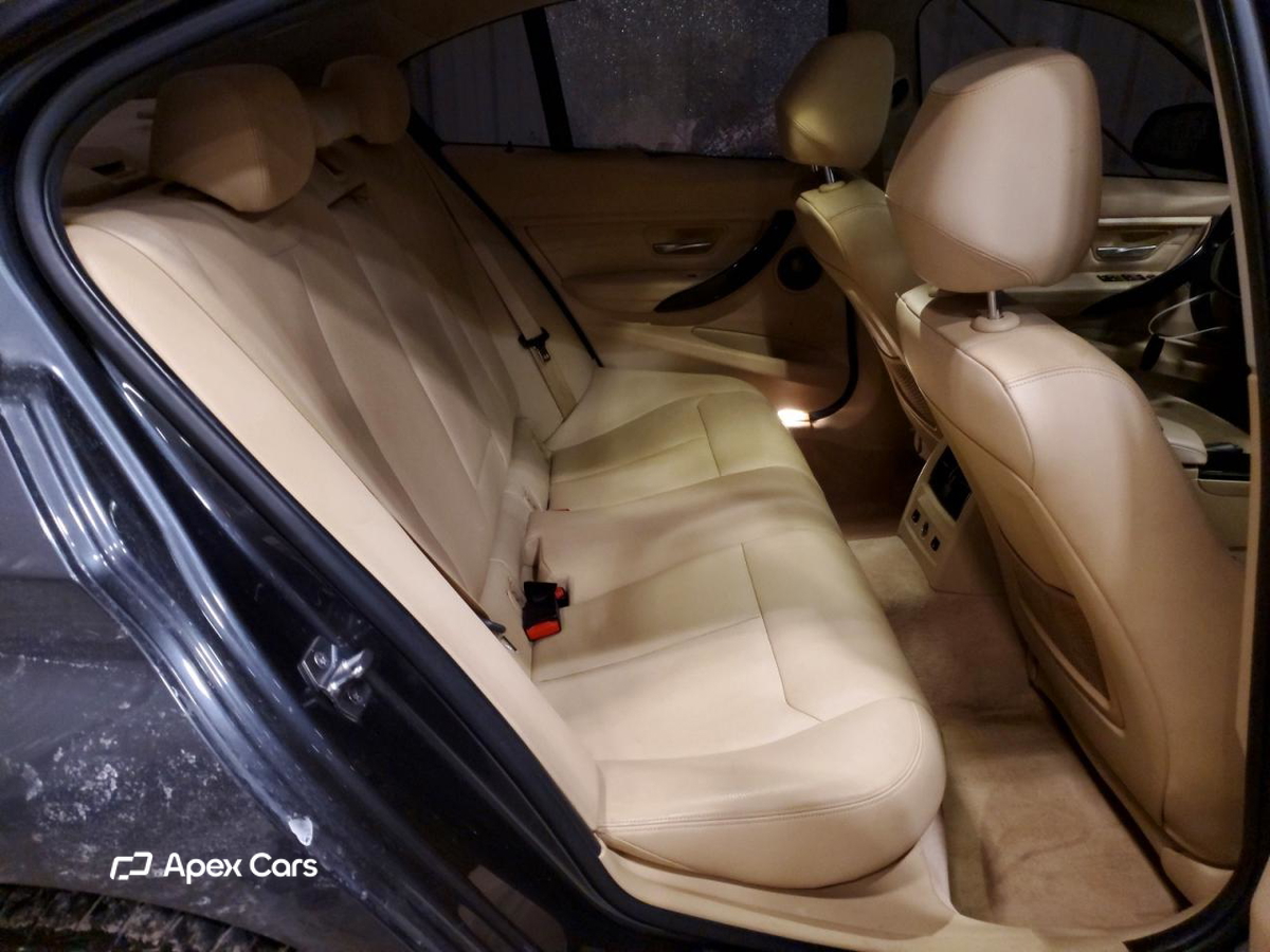 BMW Series 3 2015