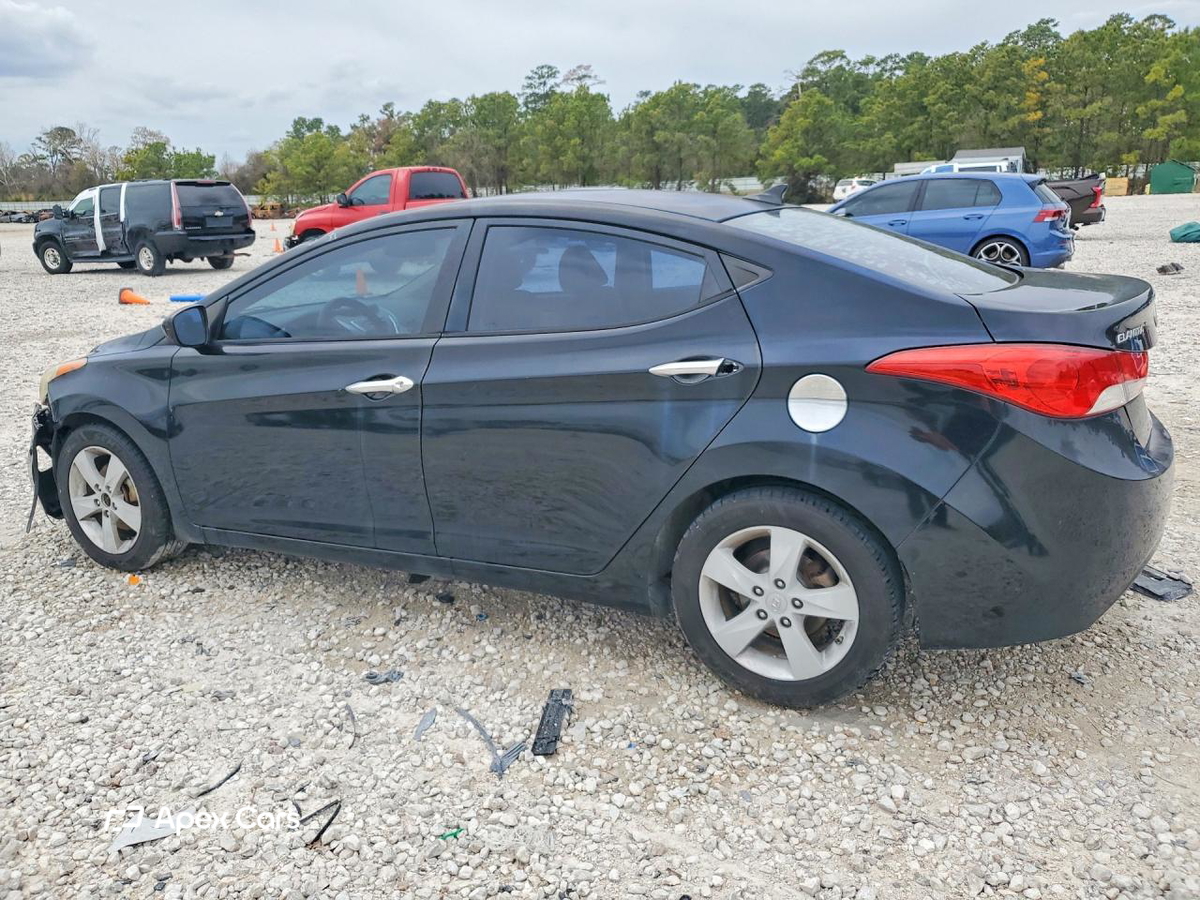 Hyundai Elantra 2012