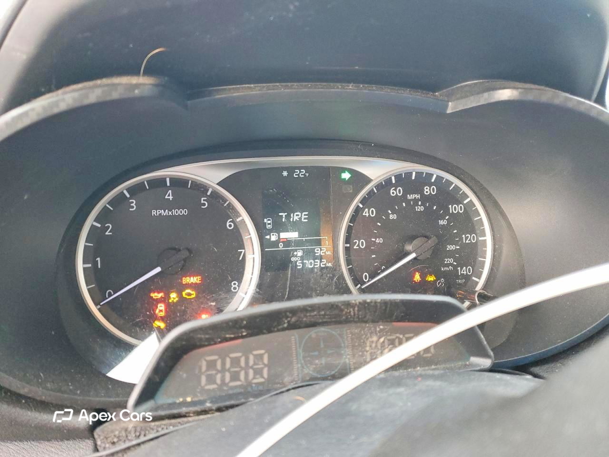Nissan Versa 2021