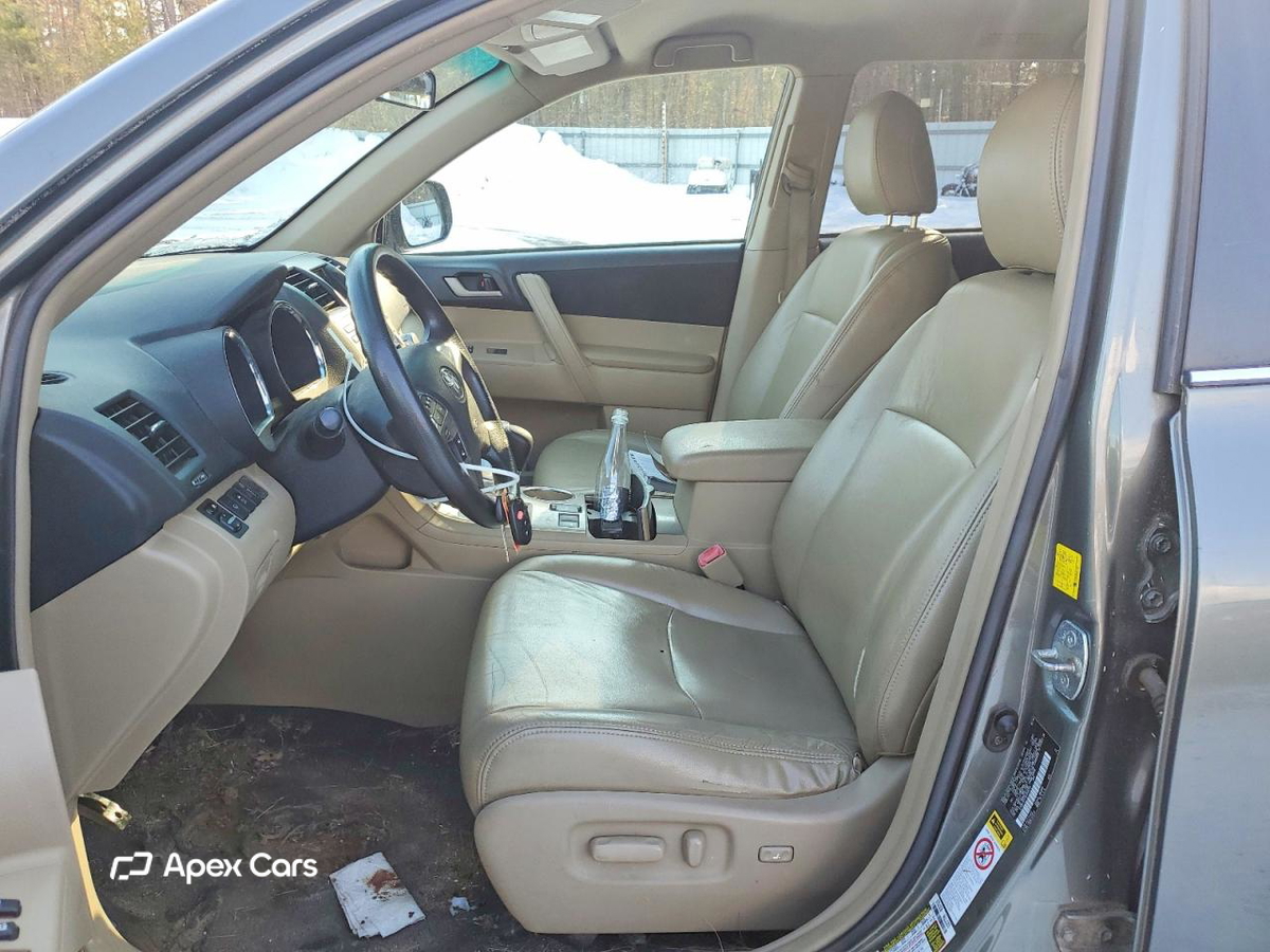 Toyota Highlander 2011