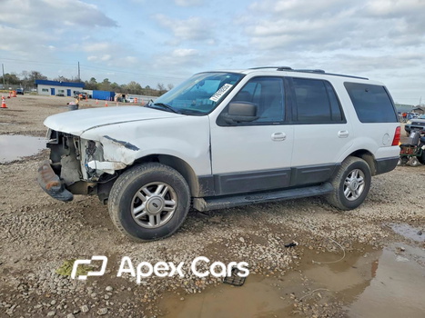 Ford Expedition 2004 - Image 1 of 14