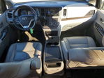 Toyota Sienna 2015