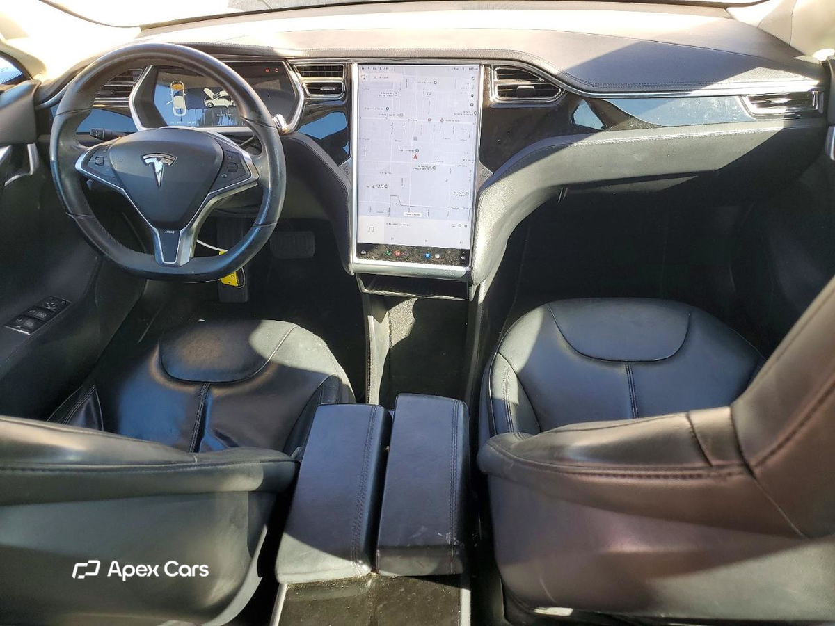 Tesla Model S 2013