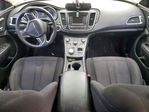 Chrysler 200 2015