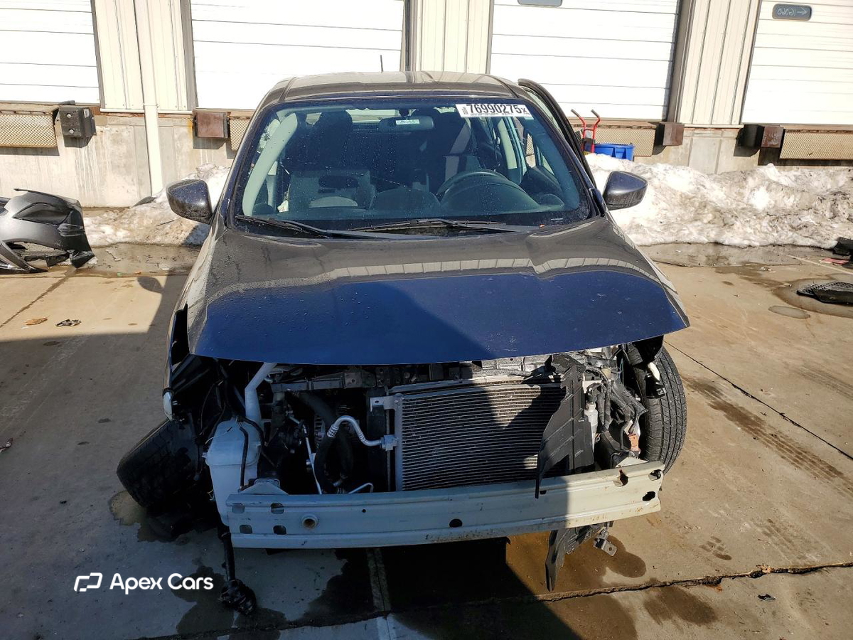 Nissan Versa 2019
