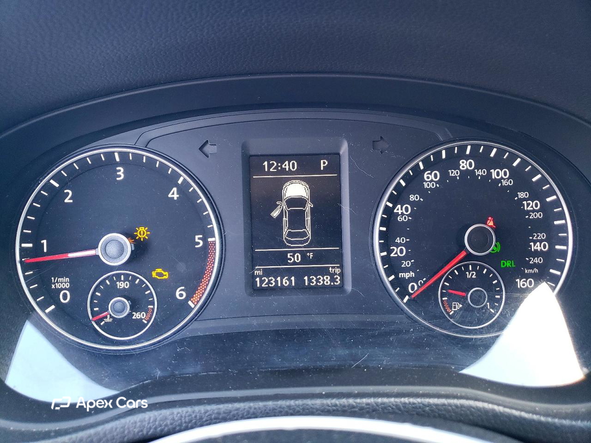 Volkswagen Passat 2014