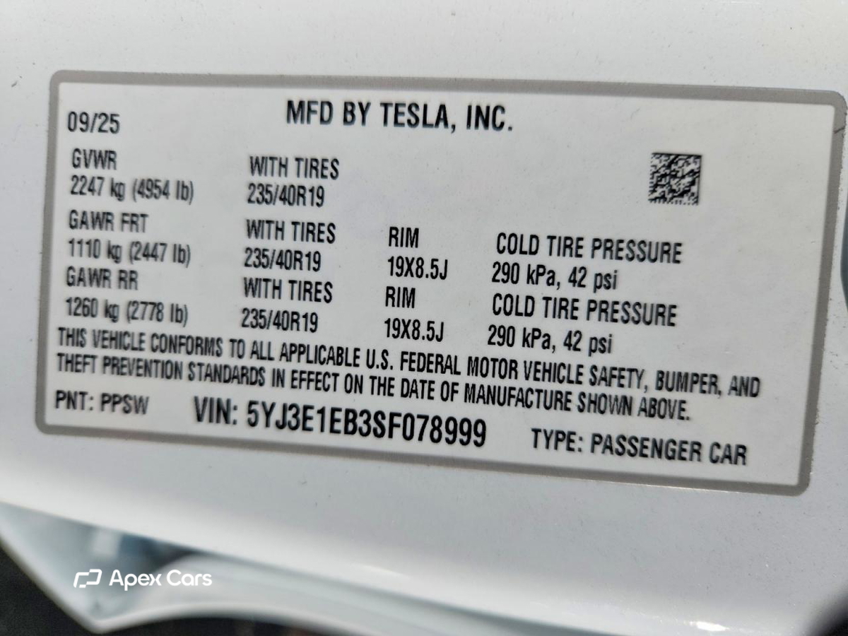Tesla Model 3 2025