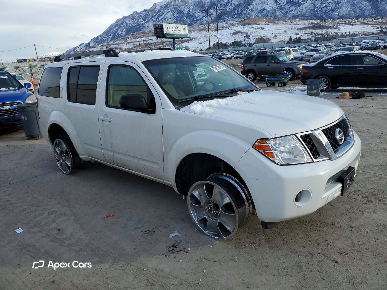 Nissan Pathfinder 2011