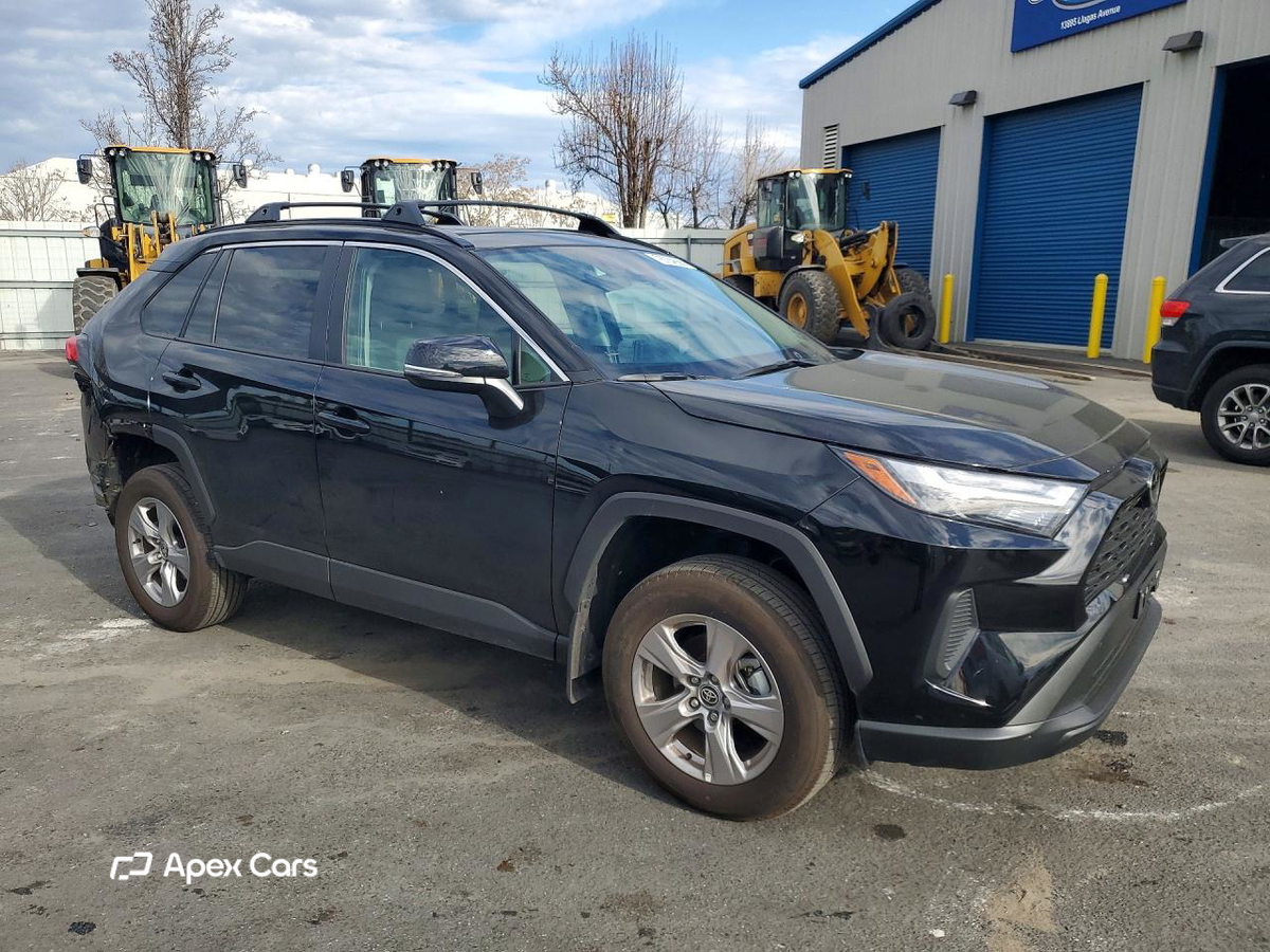 Toyota RAV 4 2025