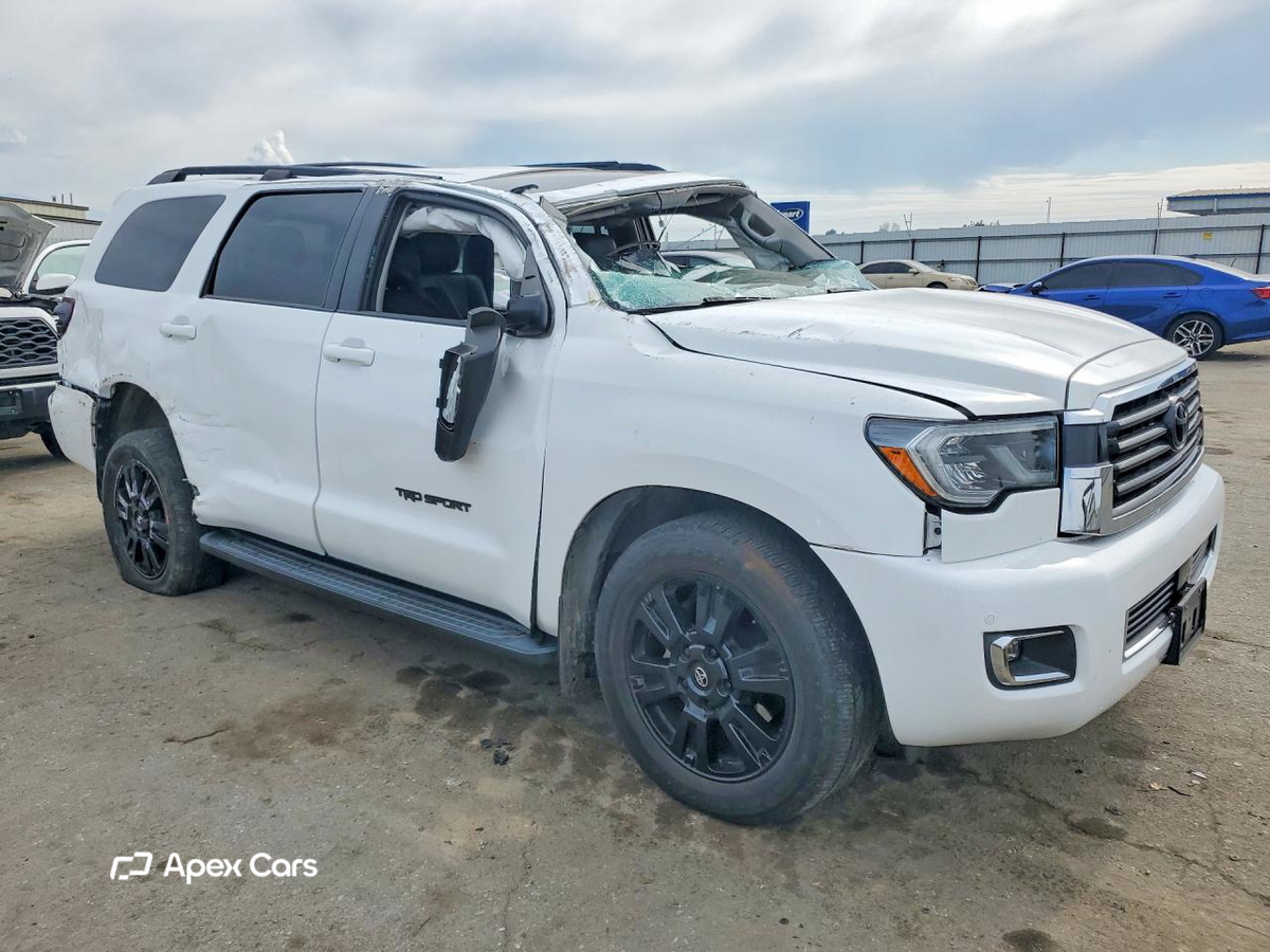 Toyota Sequoia 2020