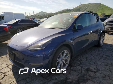 Tesla Model Y 2023 - Zdjęcie 1 z 14