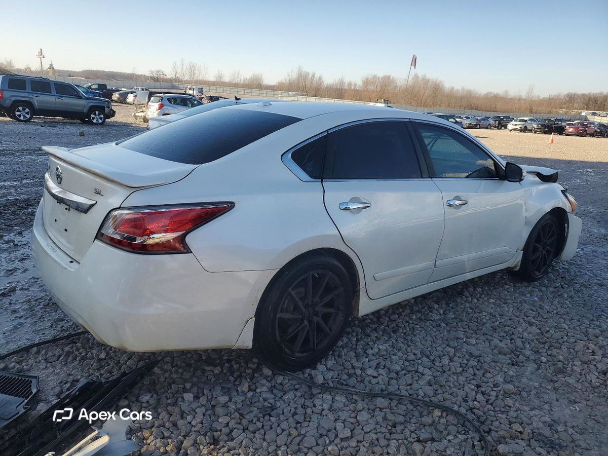 Nissan Altima 2015